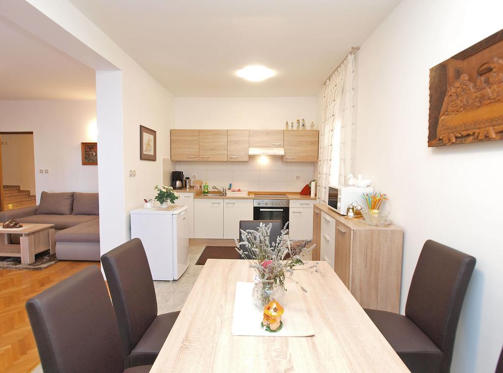 Apartment Mato 1424 Póla Kültér fotó