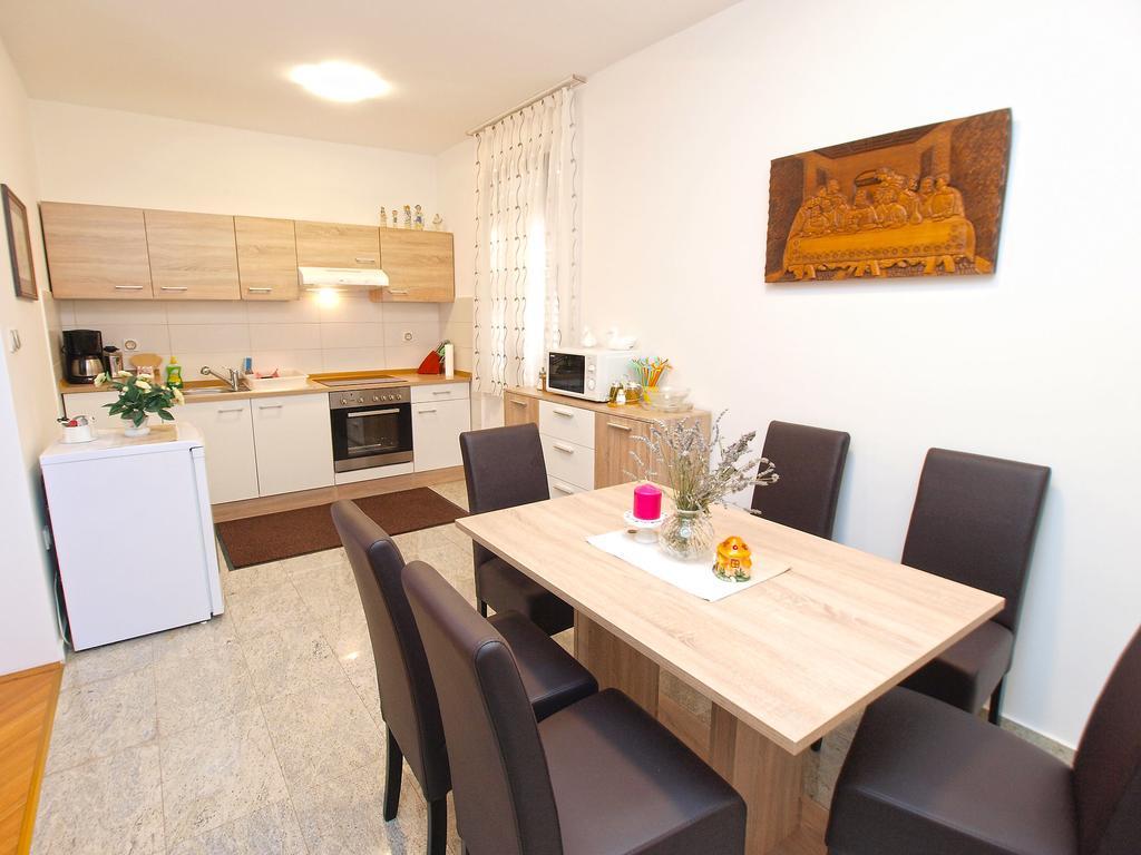 Apartment Mato 1424 Póla Kültér fotó