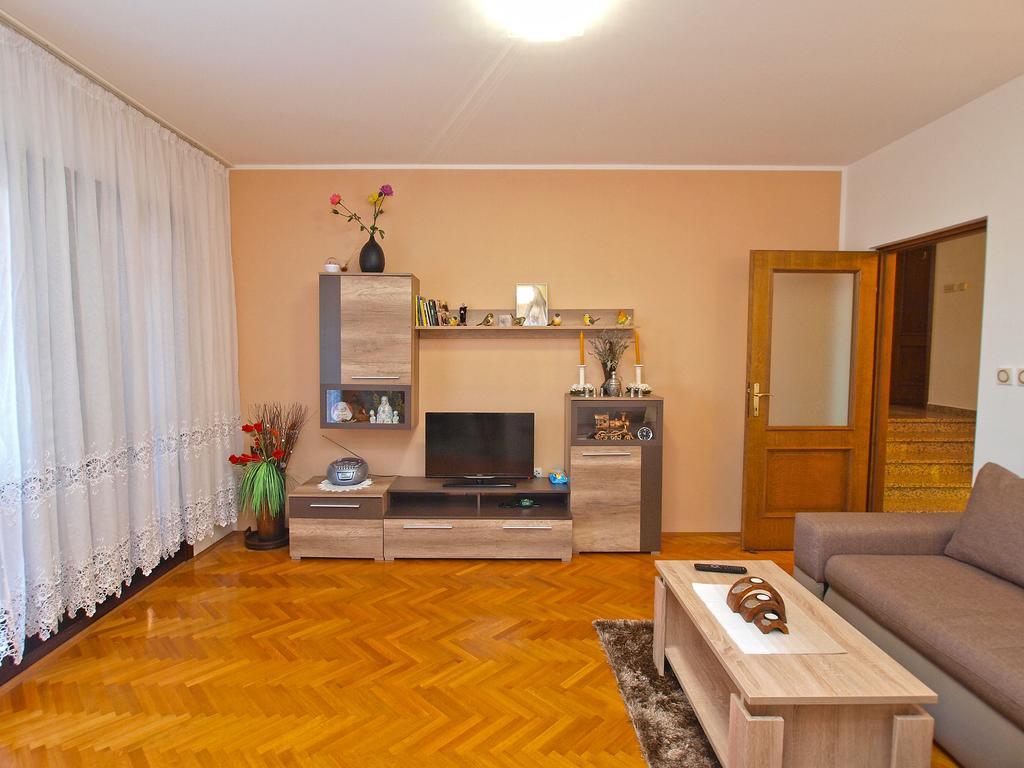 Apartment Mato 1424 Póla Kültér fotó